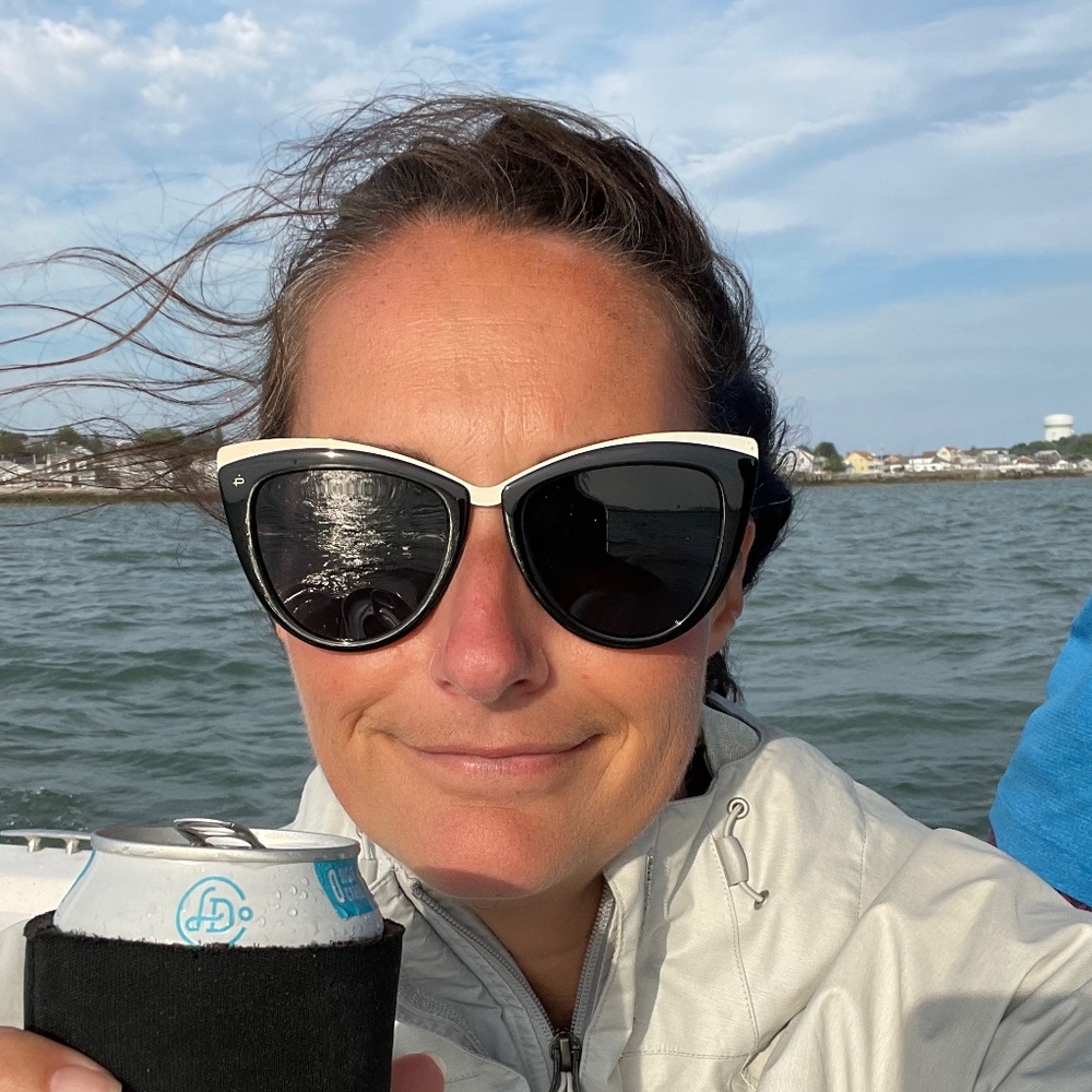 Meet your Posher, Andrea a.